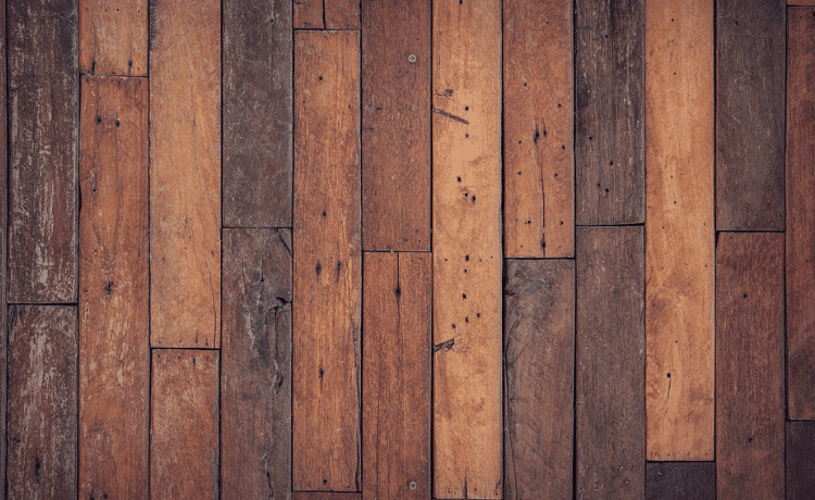 Trattamento antitarlo per legno: proteggi il tuo parquet